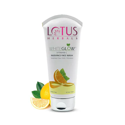Lotus vitamin C face wash 165
